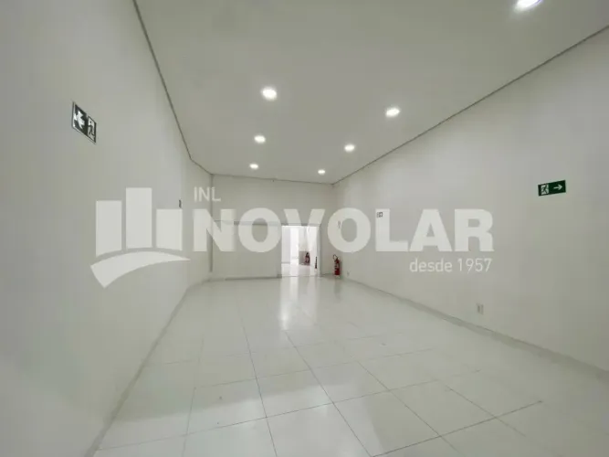 Loja para Locação no Brás. Com 108 m@ de Vão Livre, porta automática.