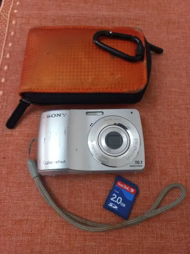 Camera digital sony syber shot 10.1 megapixels