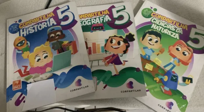 Kit 3 livros 5 ano Compartilha Ciências da Natureza, Geografia e História