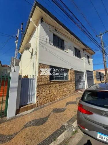 Casa à venda com 4 quartos no Centro - Rio Claro/SP