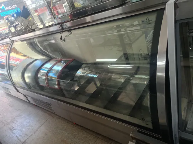 Expositor gancheiro 3 metros 