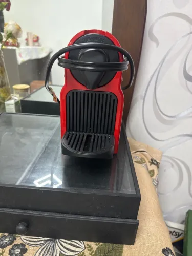 Cafeteira Nespresso Original- vermelha