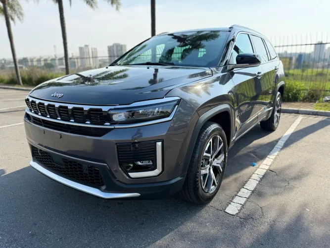 Jeep Commander Limited T270 1.3 TB Flex AUT 2026