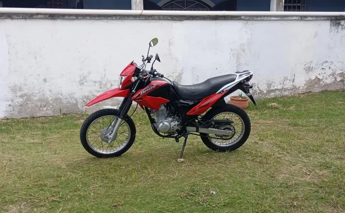 Bris 150 ES ano 2013 Linda! Doc.25