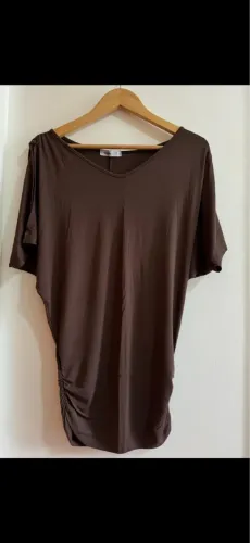 Blusa marrom feminina, tamanho M