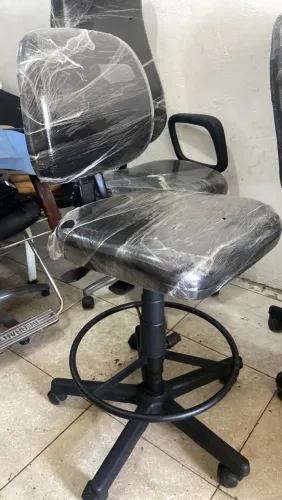 Cadeira caixa de escritório 