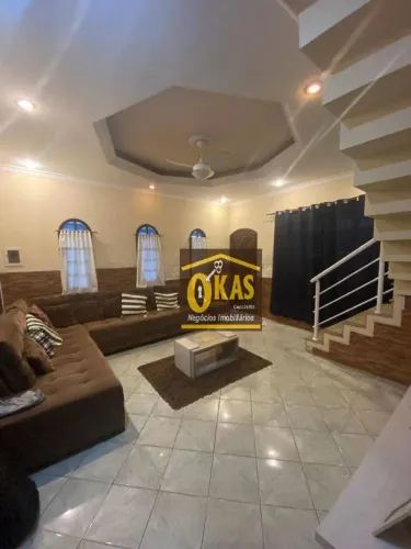 Sobrado com 4 dormitórios à venda, 550 m² por R$ 950.000,00 - Vila Nova Urupês - Suzano/SP