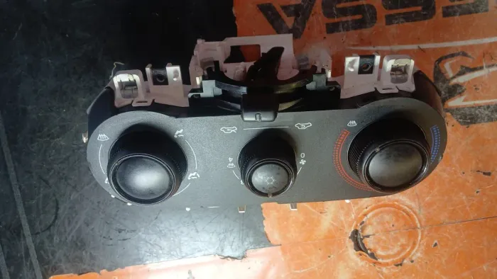 Comando Ar Condicionado Fiat Strada 2021 A 2023 Original Original 