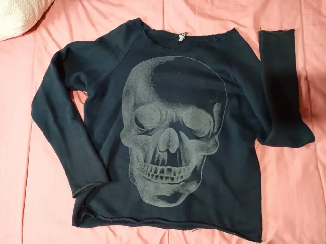 Blusa de caveira - tamanho M