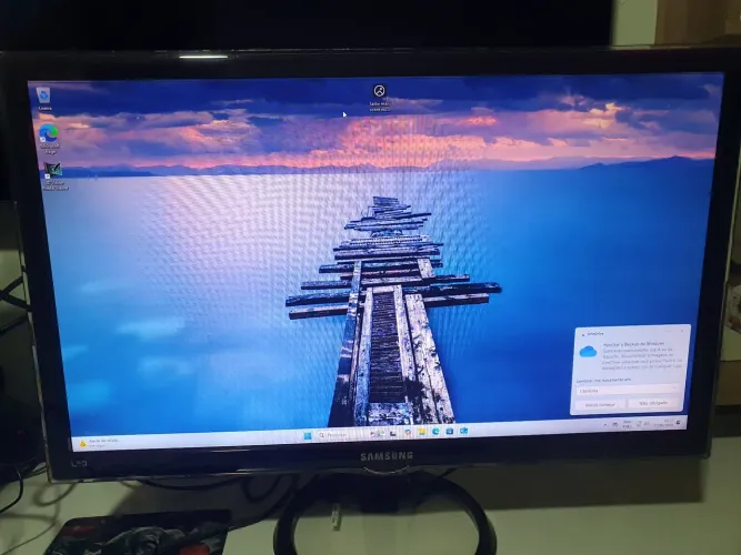 Monitor TV 27 Samsung/ Sinal Digital já embutido