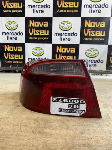 Lanterna Voyage G6 Traseira Esquerda
