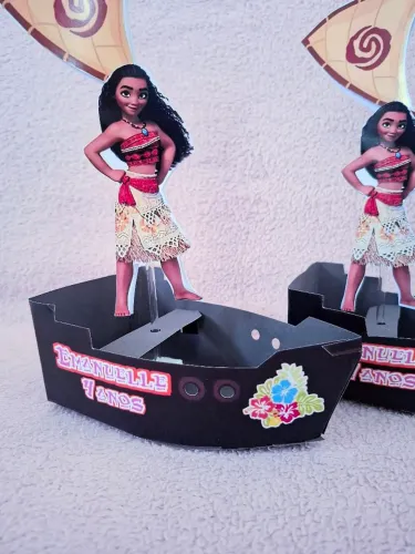 Barquinho moana pra centro de mesa personalizado