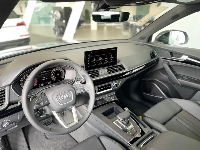 Audi Q5 S-line Black 2.0 TFSI Quat. S-tronic 2025