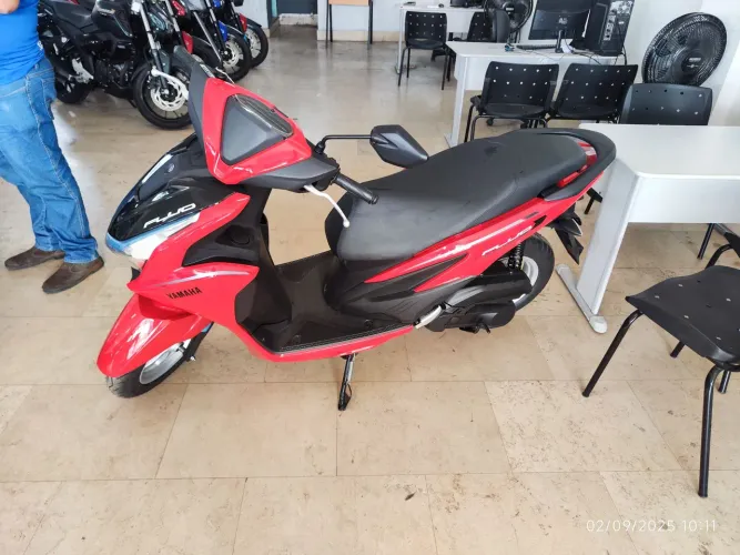 YAMAHA FLUO 125 VERMELHA 2025/26 0 KM SHALON MOTOS