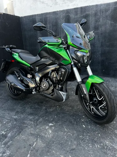 Dominar 400 2025 com Garantia de fábrica