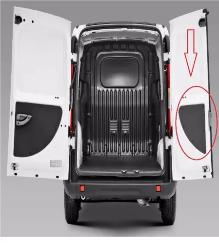 Painel Porta Traseira L.d. Fiat Doblo 10-15