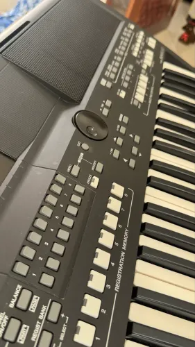 Teclado Yamaha PSR-SX600
