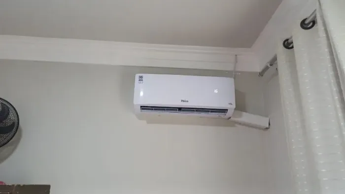 Ar-Condicionado Split Inverter 9000 BTUs Philco Só Frio Semi novo