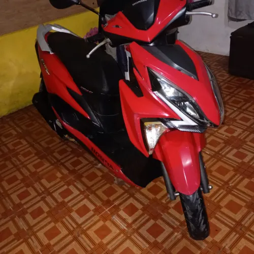 Honda elite
