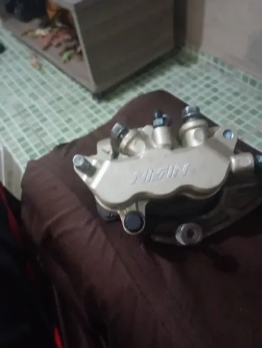 Pinça da CB Twister ano 2021