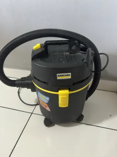 Aspirador karcher 15L 1300w 