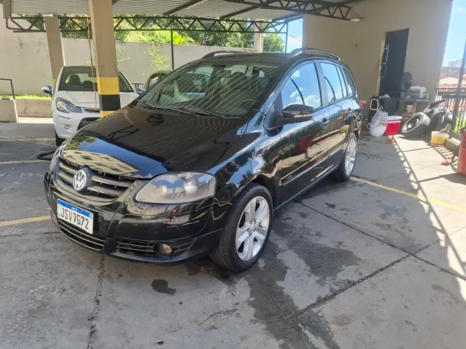 Volkswagen Spacefox 1.6/ 1.6 Trend Total Flex 8V 5P 2010