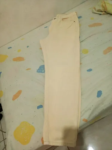 Calça mom