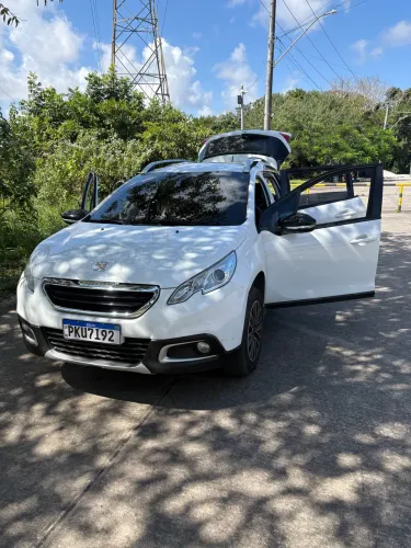Peugeot 2008 Allure 1.6 Flex 16V 5P Mec. 2018