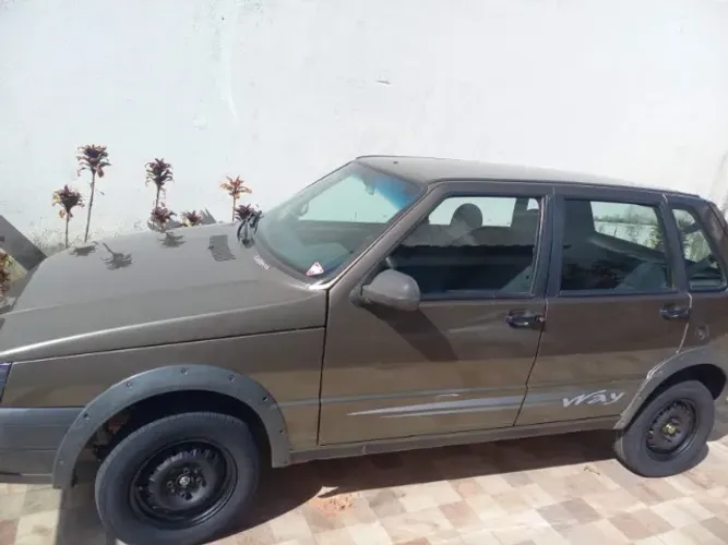 Fiat Uno Mille WAY Economy 1.0 F.flex 4P 2012