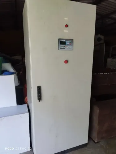 Quadro de automação de Gerador
