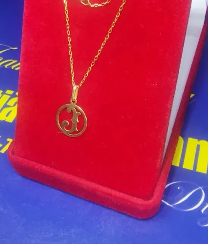 Cordão Corrente Cadeadinho Peso 1.10 Gramas 40 Cm 0.5 mm Pingente Letra J Peso 0.40 Gramas