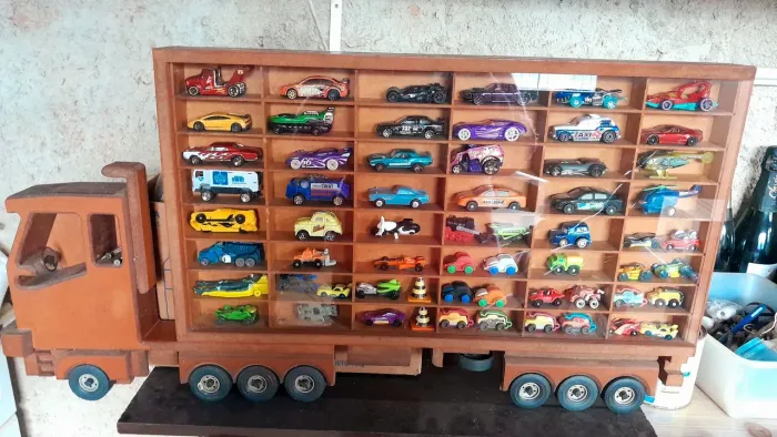 expositor de carrinhos com 18 Hottwhels