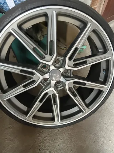 Rodão aro 20 5 furos 5x114