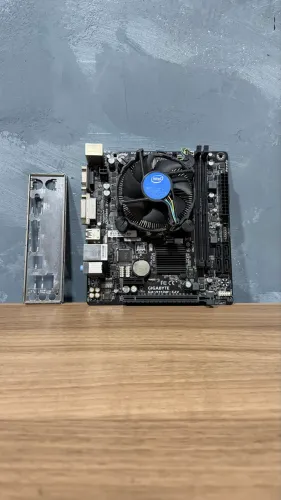 Kit i5 7400 + H110m Gigabyte