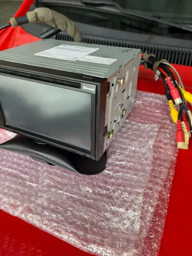 MULTIMIDIA 7 POLEGADAS MOD. VX 4018 COM MOLDURA ORIGINALCLARION - ORIGINAL - MITSUBISHI