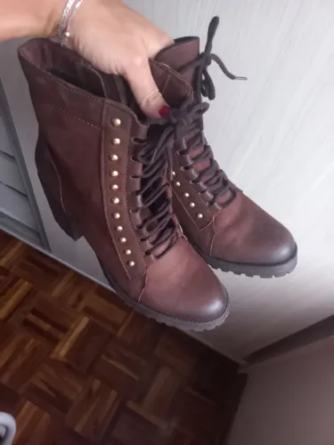 Bota constance num 37