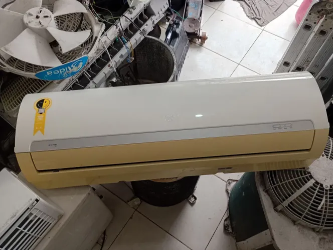 ar condicionado Midea 22000 BTUs