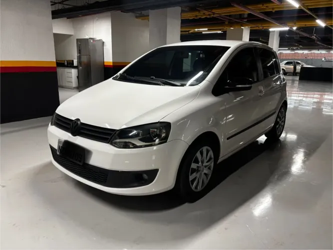 Volkswagen Fox Prime/higli. 1.6 Total Flex 8V 5P 2013