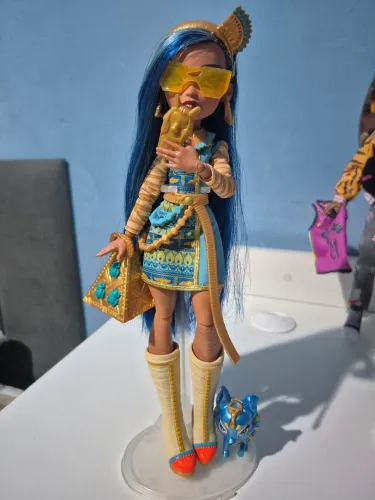 Reservada Monster High G3 Cleo De Nile Basica Completa