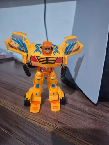 Brinquedos transformes genéricos