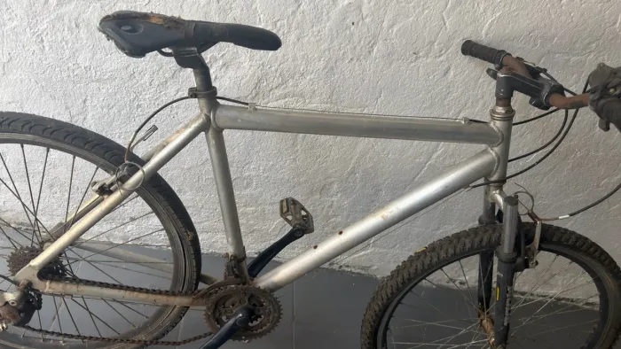 Bicicleta Monark antiga (Quadro de Alumínio) - Com Documento / Para Restaurar