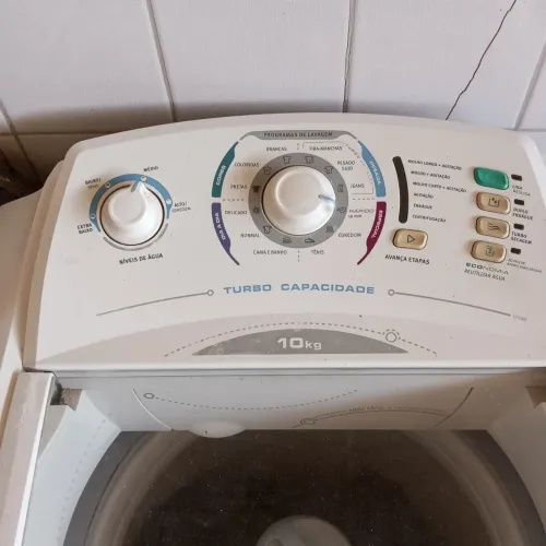Máquina de lavar roupa Electrolux 10KG