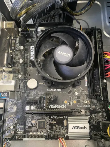 Kit Rizen 5 1600 Six Core + 8gb + SSD 240