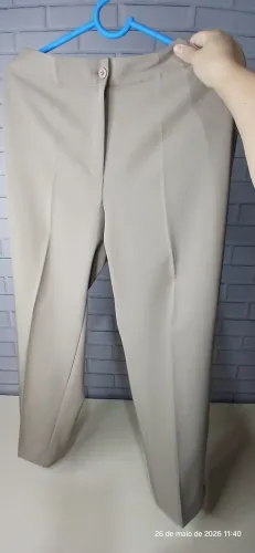 Calça Social Feminina Tamanho: 48