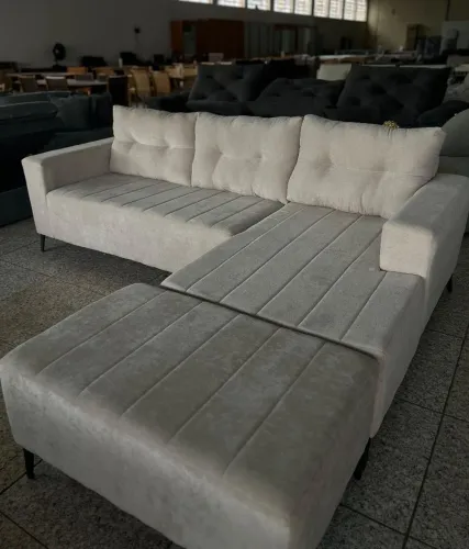 Sofa Monet com PuFF