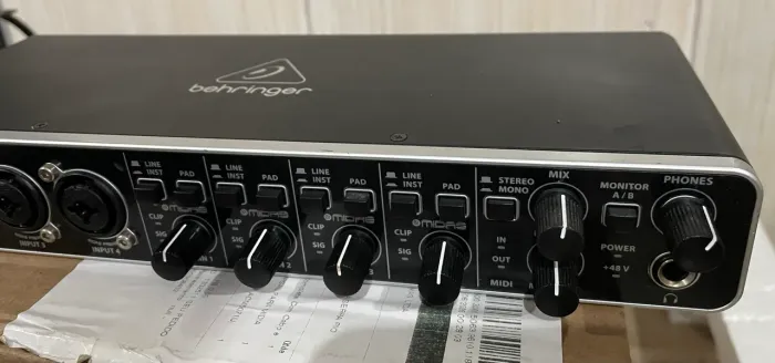 Interface de Audio U-PHORIA UMC 404 HD
