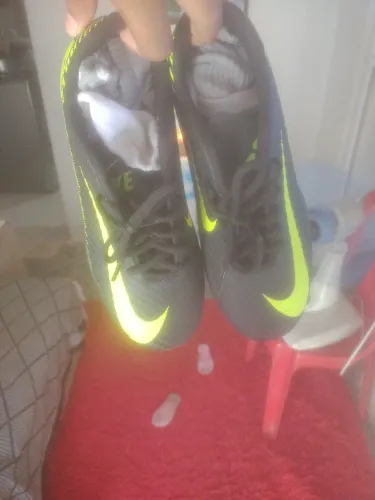 Chuteira Nike Air zoom flyknit preta obs:usada um jogo