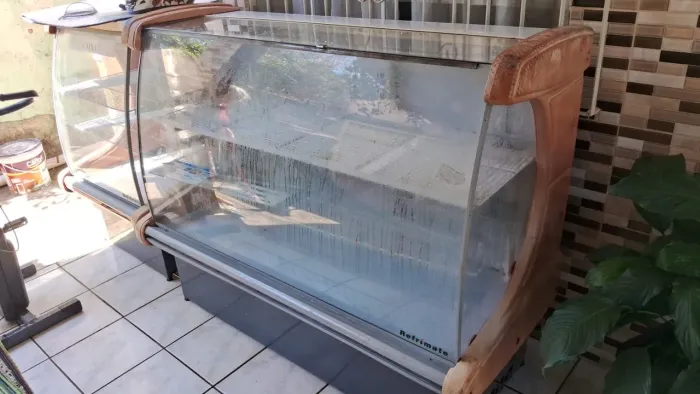 Freezer Balcão e Caixa