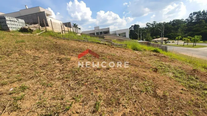 Lote em condomínio em Alameda das Pitangueiras - Parque Dom Henrique - Cotia/SP