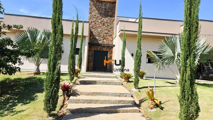 Casa Térrea à Venda em Itupeva com 4 Suítes, Área Gourmet e Piscina